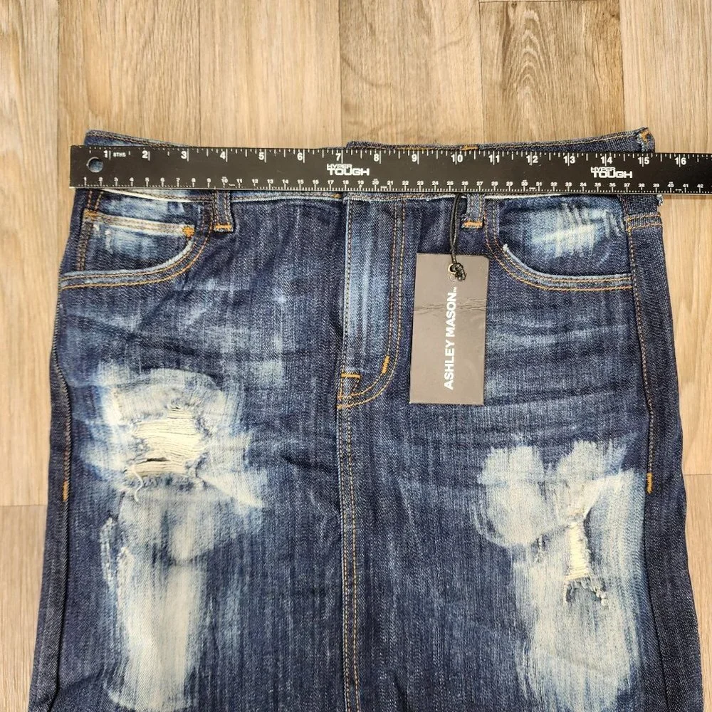 Ashley Mason Women's Size 30‎ Blue Denim Distressed Dark Wash Pencil Jean Skirt